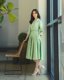 Im Yoon-ah feet photo thumbnail