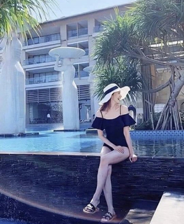 Im Yoon-ah feet photo thumbnail