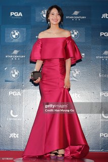 Im Yoon-ah feet photo thumbnail