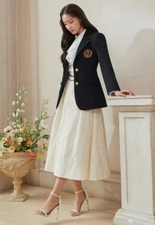 Im Yoon-ah feet photo thumbnail
