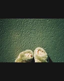 Im Yoon-ah feet photo thumbnail