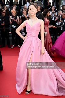 Im Yoon-ah feet photo thumbnail