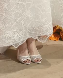 Im Yoon-ah feet photo thumbnail