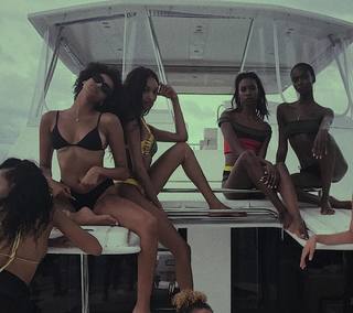 Imaan Hammam feet photo 20