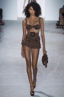 Imaan Hammam feet photo 16