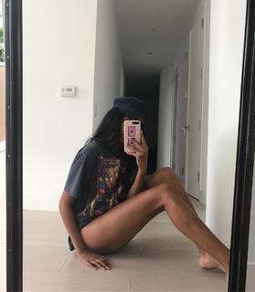 Imaan Hammam feet photo 7