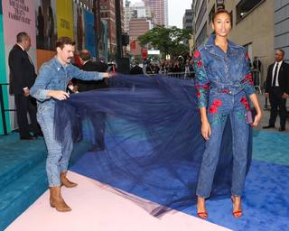 Imaan Hammam feet photo 6