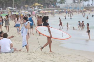 Imaan Hammam feet photo 18