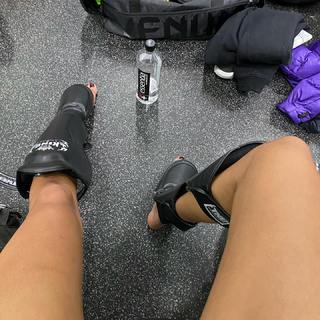 Imaan Hammam feet photo 20
