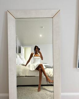 Imaan Hammam feet photo 14