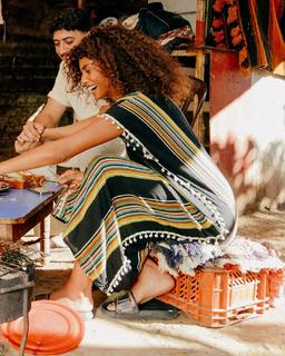 Imaan Hammam feet photo 9