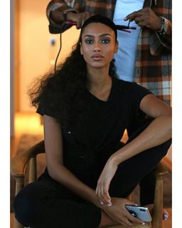 Imaan Hammam feet photo 4