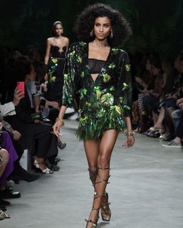 Imaan Hammam feet photo 1