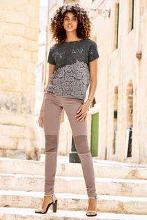 Imaan Hammam feet photo 18