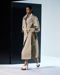 Imaan Hammam feet photo 16