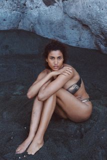 Imaan Hammam feet photo 2