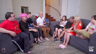 Imane 'Pokimane' Anys feet photo thumbnail