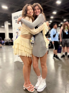 Imane 'Pokimane' Anys feet photo thumbnail