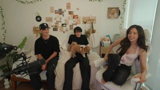 Imane 'Pokimane' Anys feet photo thumbnail