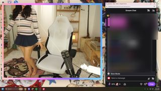 Imane 'Pokimane' Anys feet photo 1