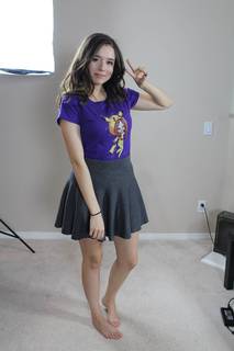Imane Pokimane Anys feet photo thumbnail
