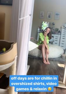 Imane Pokimane Anys feet photo thumbnail
