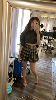 Imane Pokimane Anys feet photo thumbnail