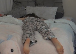 Imane Pokimane Anys feet photo thumbnail