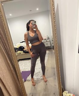 Imane Pokimane Anys feet photo thumbnail