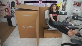 Imane Pokimane Anys feet photo thumbnail