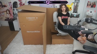 Imane Pokimane Anys feet photo thumbnail