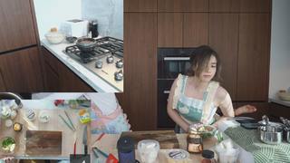 Imane Pokimane Anys feet photo thumbnail