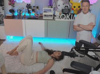 Imane Pokimane Anys feet photo thumbnail