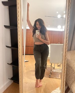 Imane Pokimane Anys feet photo thumbnail