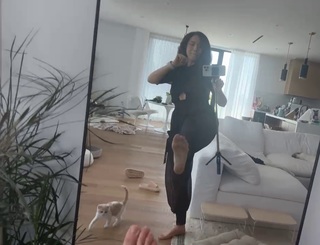 Imane Pokimane Anys feet photo thumbnail