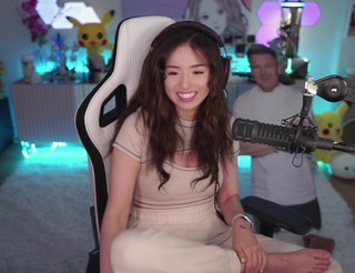 Imane Pokimane Anys feet photo thumbnail