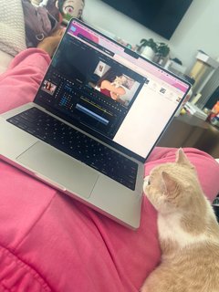 Imane Pokimane Anys feet photo thumbnail