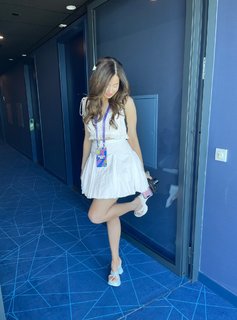 Imane Pokimane Anys feet photo thumbnail