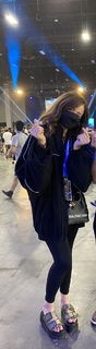 Imane Pokimane Anys feet photo thumbnail