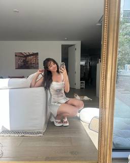Imane Pokimane Anys feet photo thumbnail