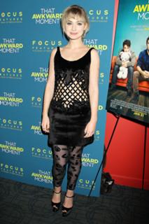 Imogen Poots feet photo thumbnail