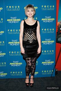 Imogen Poots feet photo thumbnail
