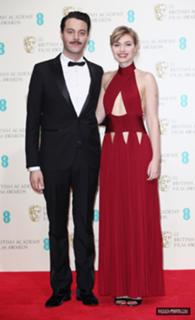 Imogen Poots feet photo thumbnail