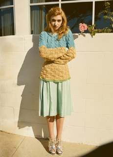 Imogen Poots feet photo thumbnail