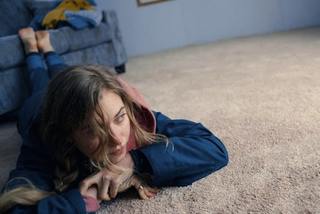 Imogen Poots feet photo thumbnail