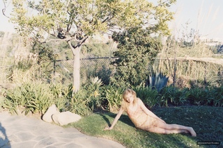 Imogen Poots feet photo thumbnail
