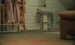 Imogen Poots feet photo thumbnail