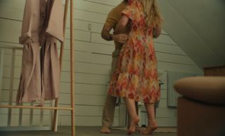 Imogen Poots feet photo thumbnail