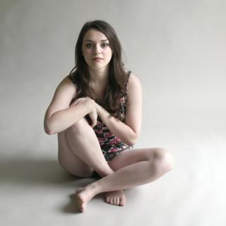 Imogen Rhiannon feet photo 6