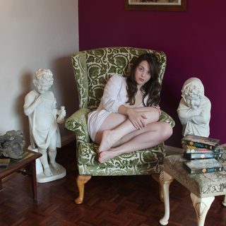 Imogen Rhiannon feet photo 9